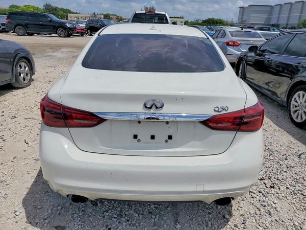 2018 INFINITI Q50