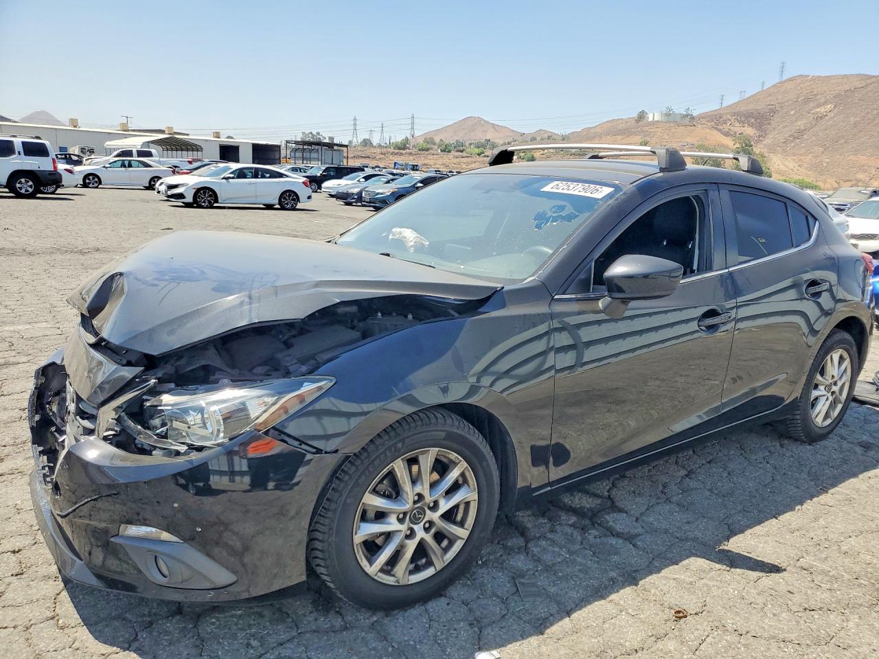 2015 MAZDA 3 Touring/GS