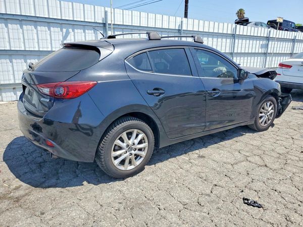 2015 MAZDA 3 Touring/GS