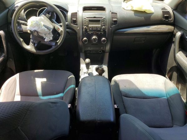 2012 KIA SORENTO GL(Middle-low grade)