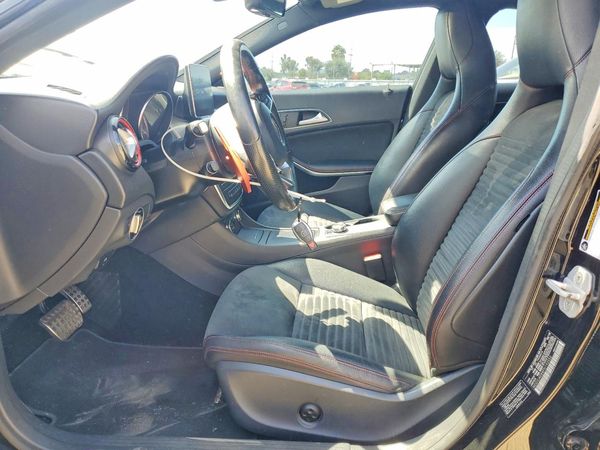 2015 MERCEDES-BENZ CLA CLA250