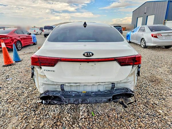 2020 KIA FORTE FE, LXS