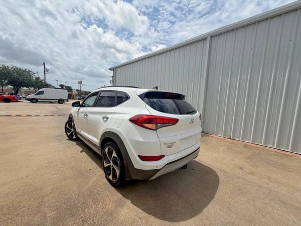 2018 HYUNDAI TUCSON