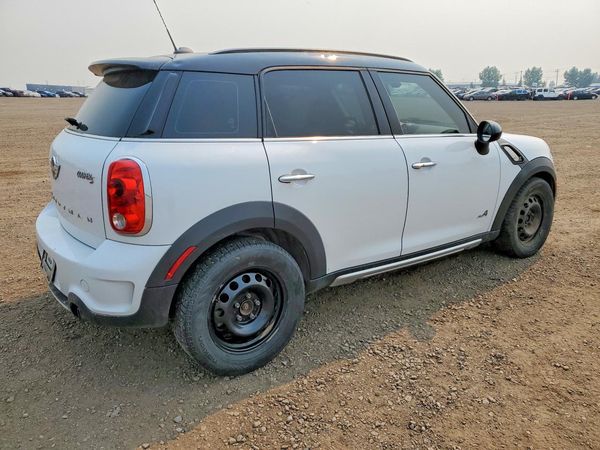 2015 MINI COOPER