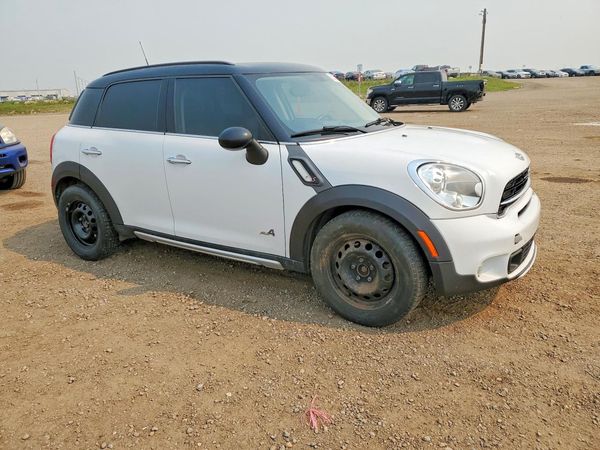 2015 MINI COOPER