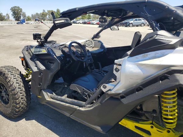 2018 CAN-AM MAVERICK X3