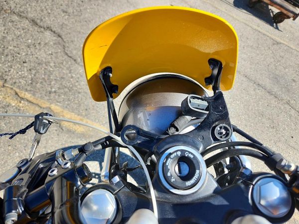 2017 TRIUMPH MOTORCYCLE STREET
