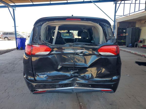 2019 CHRYSLER PACIFICA