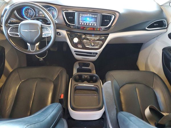 2019 CHRYSLER PACIFICA