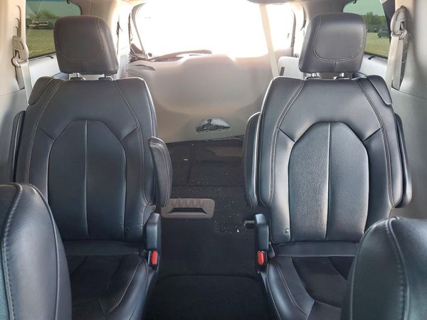 2019 CHRYSLER PACIFICA