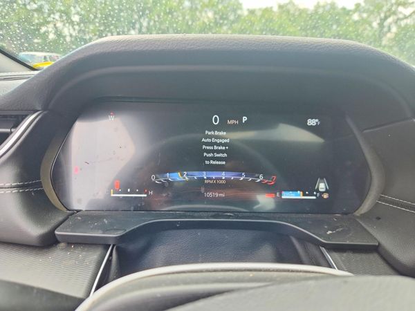2025 JEEP GRAND CHEROKEE Laredo, Altitude