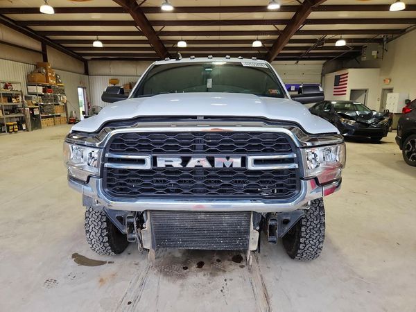 2022 RAM 3500 Tradesman