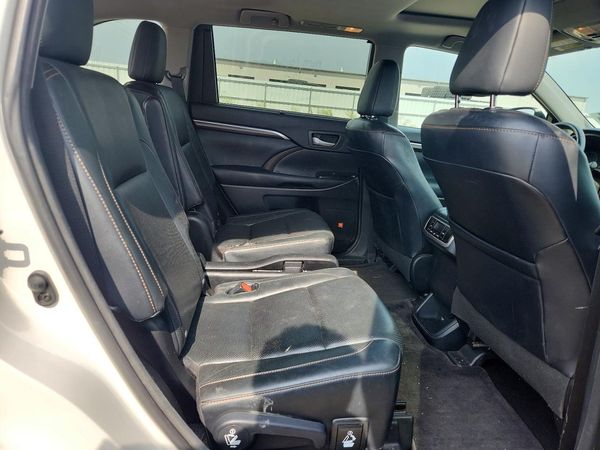 2016 TOYOTA HIGHLANDER Base/Hybrid