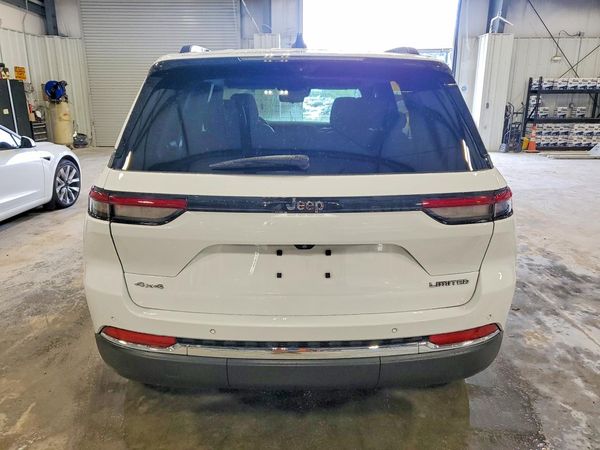 2023 JEEP GRAND CHEROKEE LIMITED 4X4