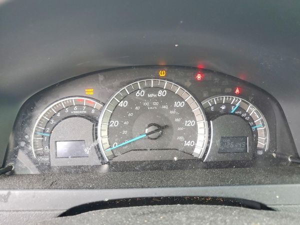 2012 TOYOTA CAMRY