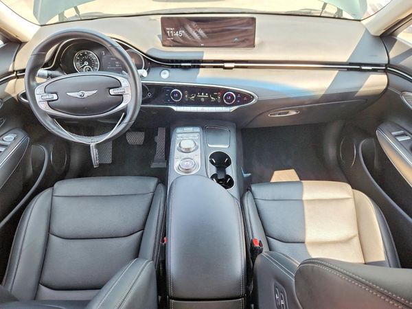 2022 GENESIS GV70