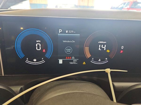 2026 HYUNDAI TUCSON SEL, SEL Plus