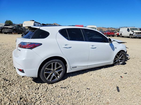 2015 LEXUS CT