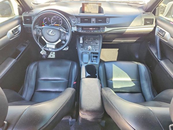 2015 LEXUS CT