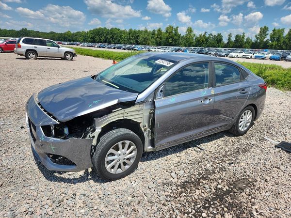 2018 HYUNDAI ACCENT SE and SEL