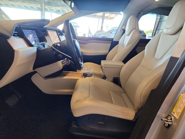 2018 TESLA MODEL X