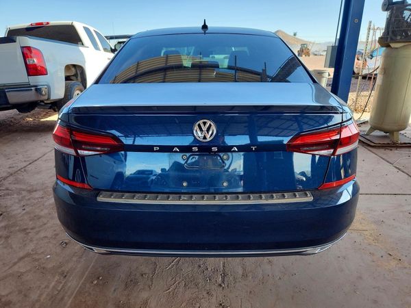 2022 VOLKSWAGEN PASSAT SE