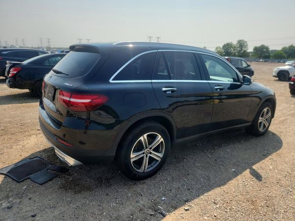 2018 MERCEDES-BENZ GLC