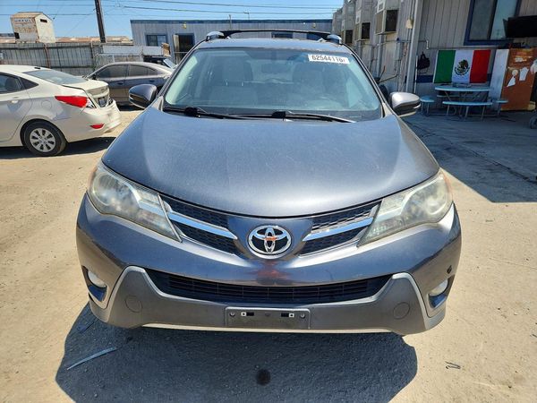 2015 TOYOTA RAV4 XLE (M Grade)