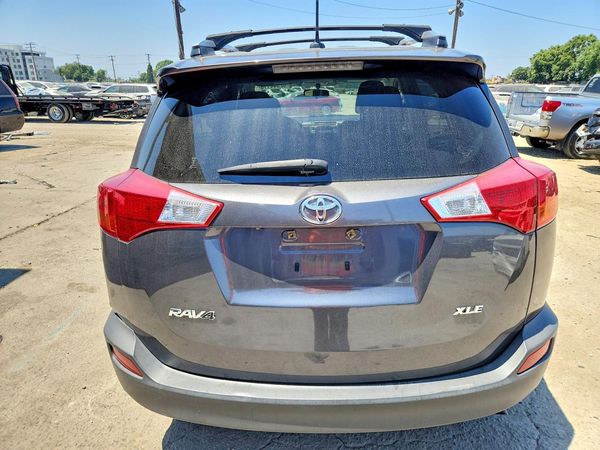 2015 TOYOTA RAV4 XLE (M Grade)