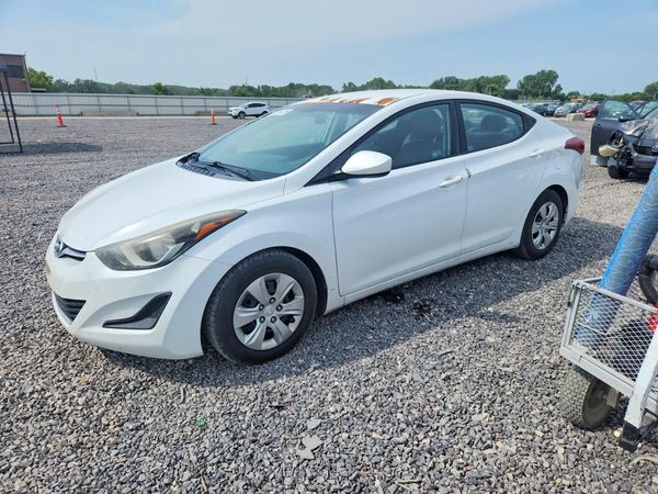 2016 HYUNDAI ELANTRA
