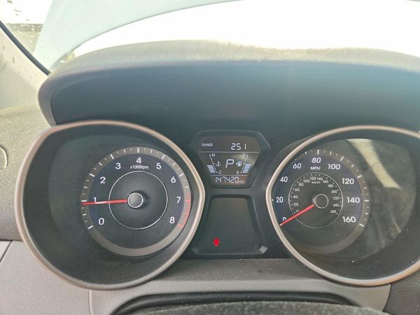 2016 HYUNDAI ELANTRA