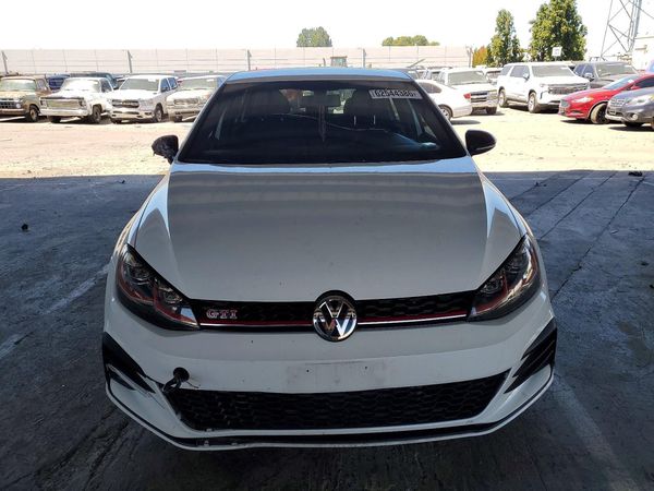 2019 VOLKSWAGEN GTI