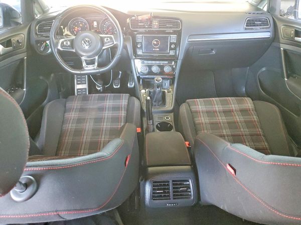 2019 VOLKSWAGEN GTI