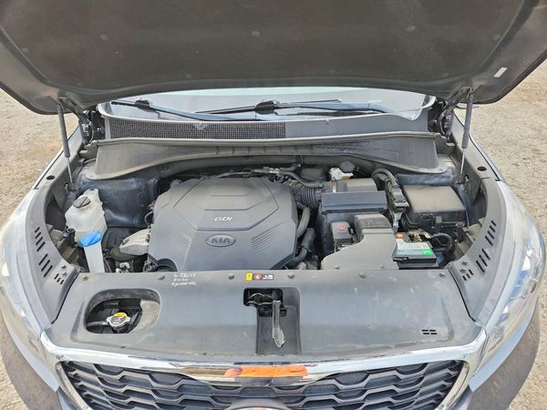 2019 KIA SORENTO L, LX, S