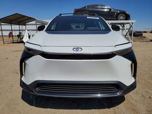2025 TOYOTA BZ4X