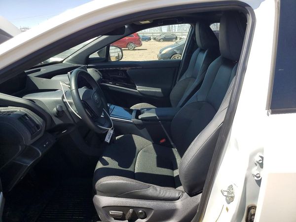 2025 TOYOTA BZ4X