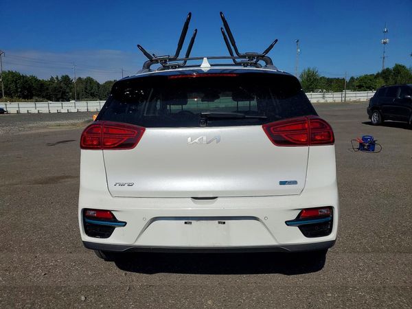 2022 KIA NIRO