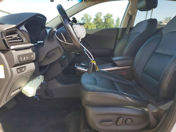 2022 KIA NIRO