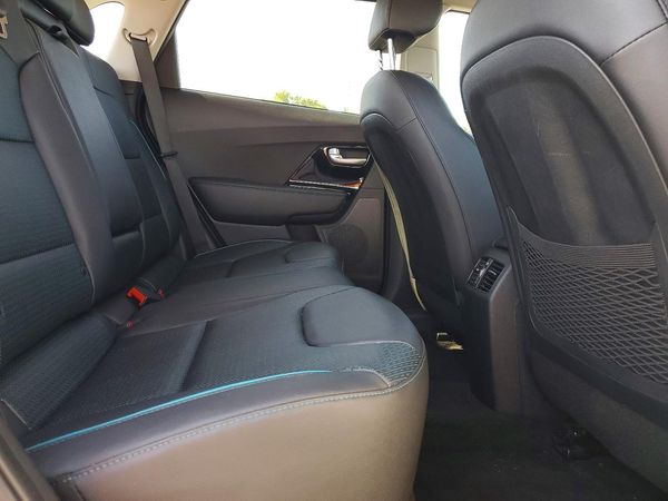 2022 KIA NIRO