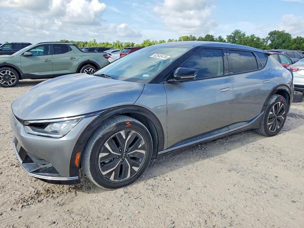 2022 KIA EV6