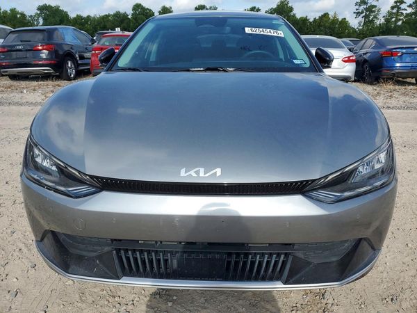 2022 KIA EV6