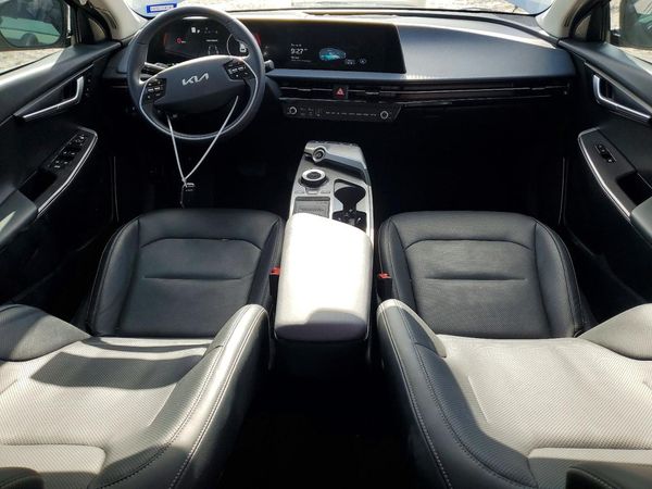 2022 KIA EV6