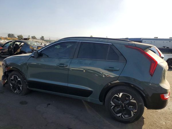 2025 KIA NIRO