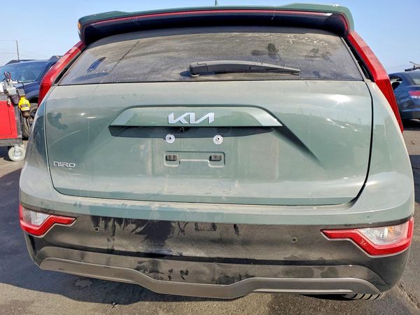 2025 KIA NIRO