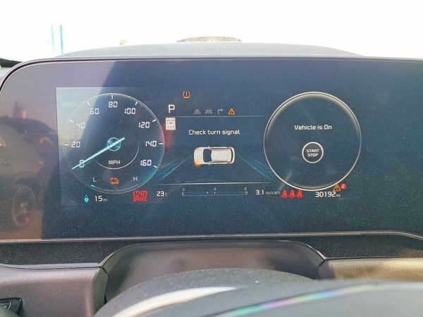 2025 KIA NIRO