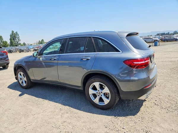 2017 MERCEDES-BENZ GLC GLC300 Base-4M