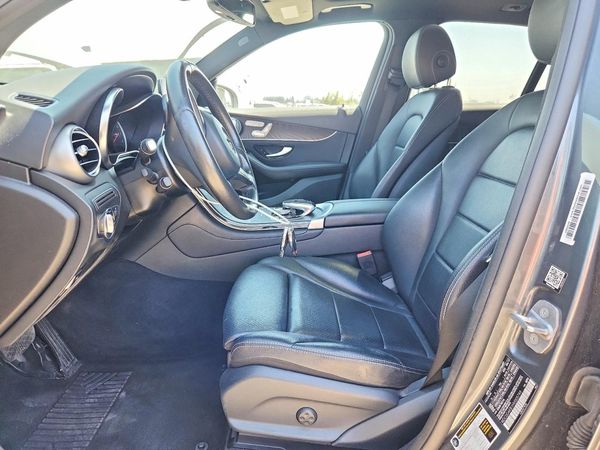 2017 MERCEDES-BENZ GLC GLC300 Base-4M