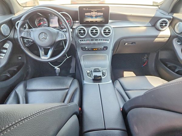 2017 MERCEDES-BENZ GLC GLC300 Base-4M