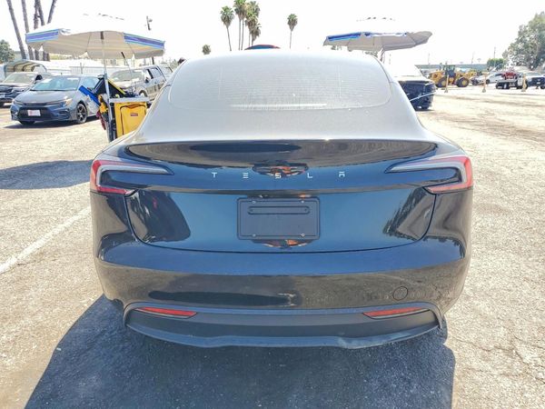 2025 TESLA MODEL 3