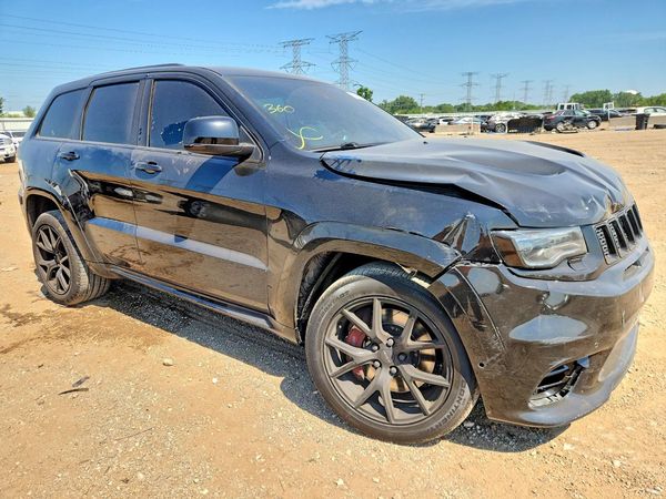 2018 JEEP CHEROKEE SRT — Passenger 3/4